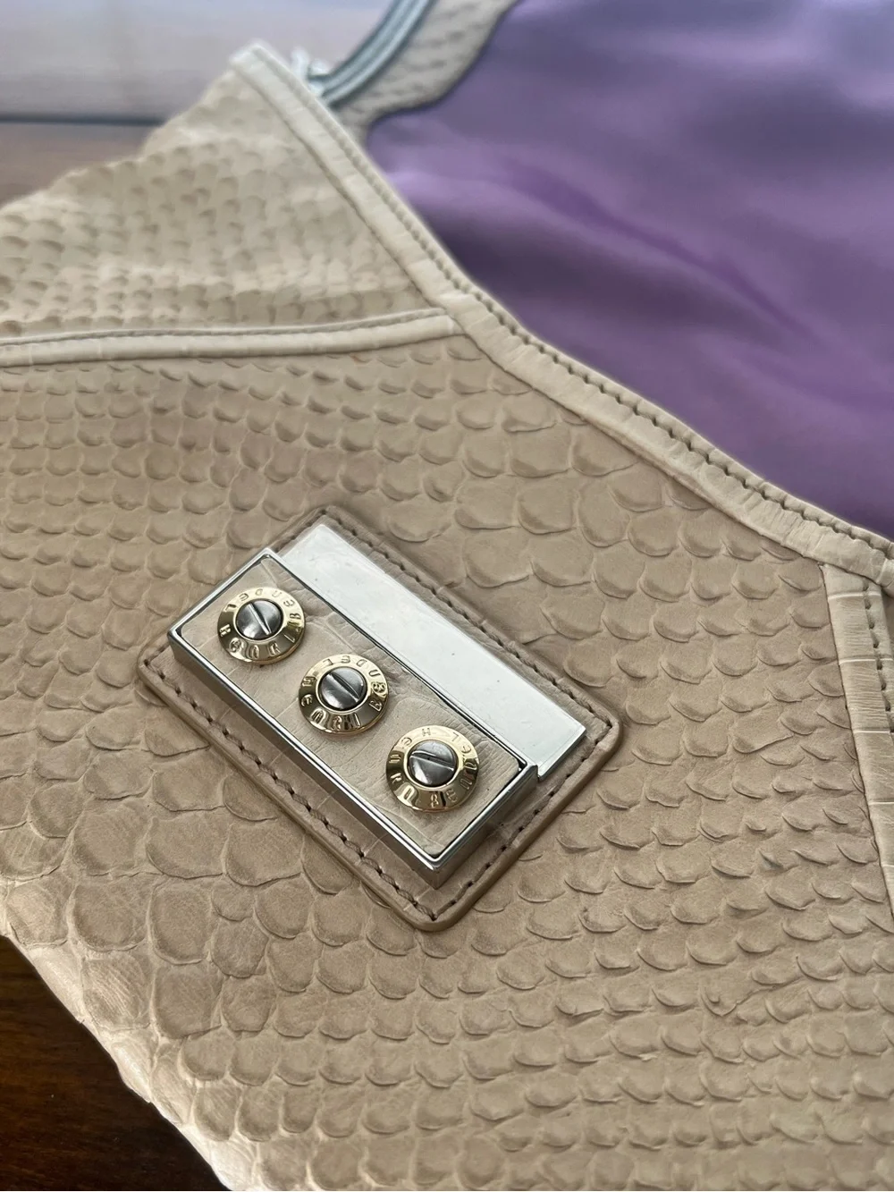 Henri Bendel Exotic Rivington 2-in-1 Envelope Clutch Nuetral Genuine Watersnake - Picture 2 of 11